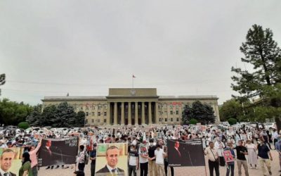 Hundreds in Bishkek call on Kyrgyz authorities to locate missing educator